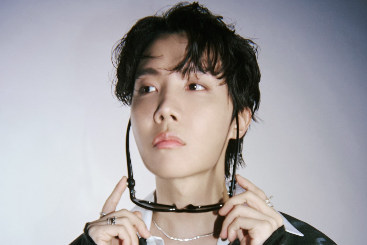 BTS　ホソク 血汗涙　事前収録　サノクトレカ J-hope BTS J-HOPE Killin It Girl サノク事前収録限定 トレカ - メルカリ