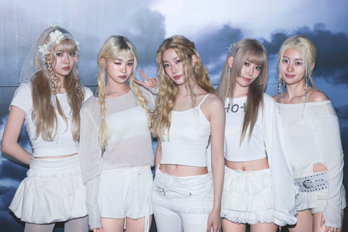 LE SSERAFIM Becomes Fastest K-Pop Girl Group To Score 4 Top 10