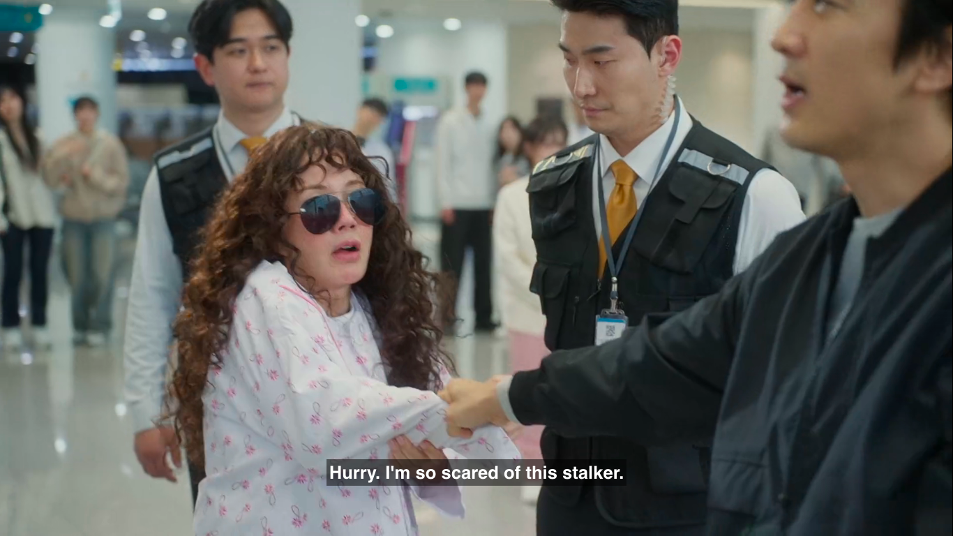 Para pemeran My Troublesome Star dalam balutan busana formal