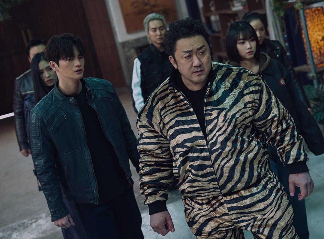 Lee Joo Bin Recovers Lost Memories And Reunites With Ex-Boyfriend Park Hyung Sik In “Twelve”
