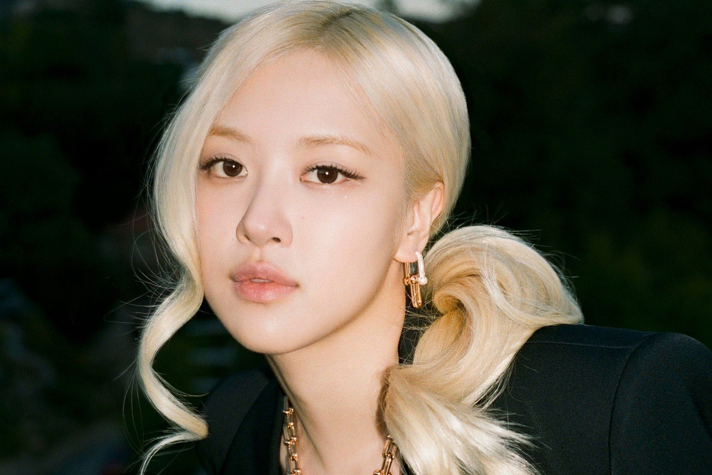 BLACKPINK’s Rosé To Perform On The Howard Stern Show