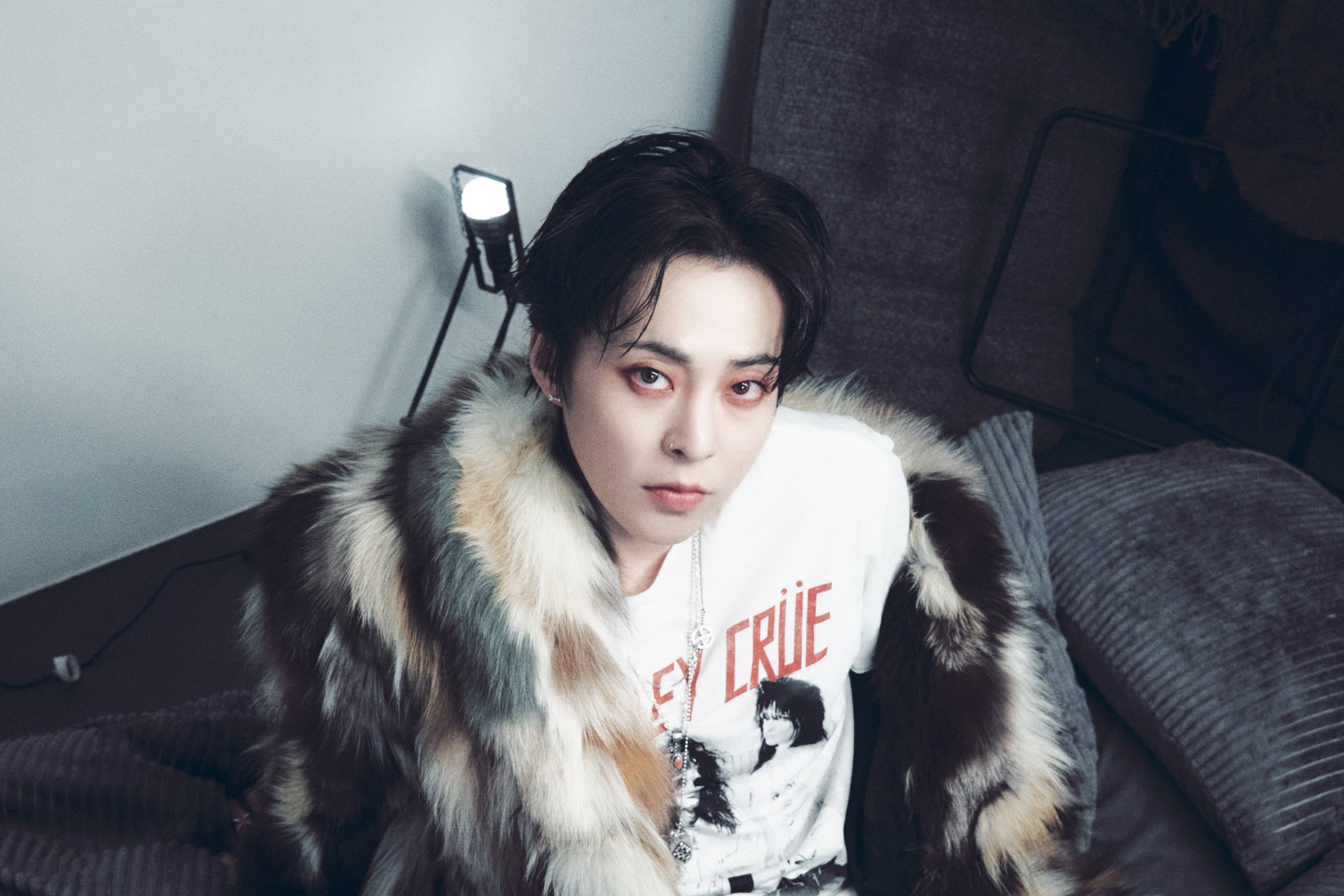 Xiumin Confirms Comeback Date With First Teaser For “Overdrop”