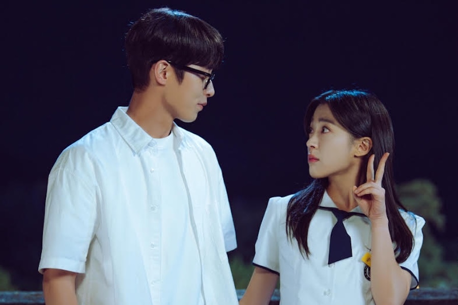 Lee Jae Wook And Choi Sung Eun Are Childhood Friends With A Heart-Fluttering Past In “Last Summer”