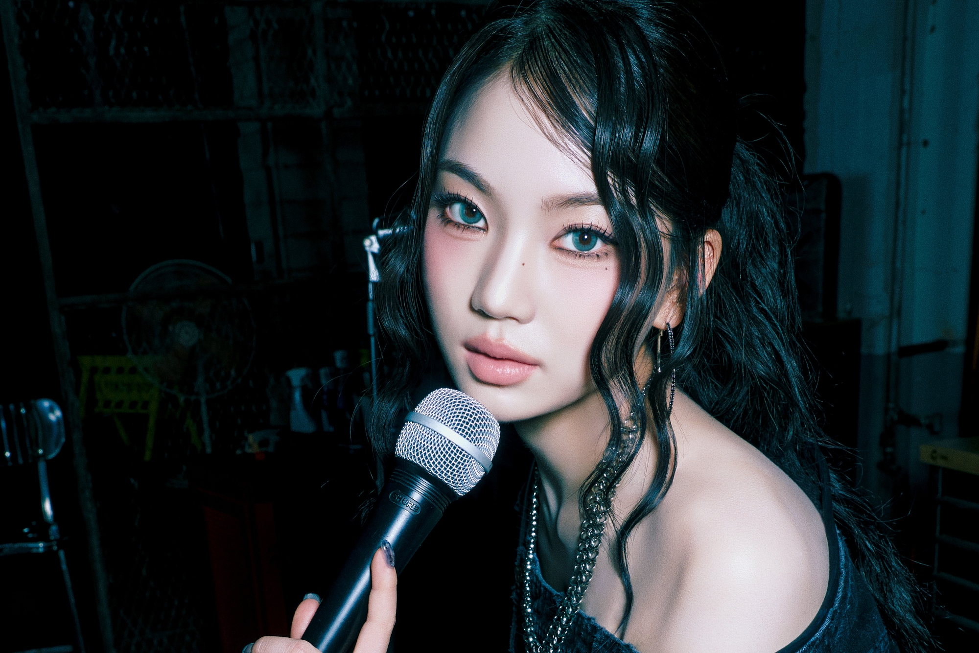 STAYC’s Isa To Take Break After Being Diagnosed With Both COVID-19 And Type A Influenza