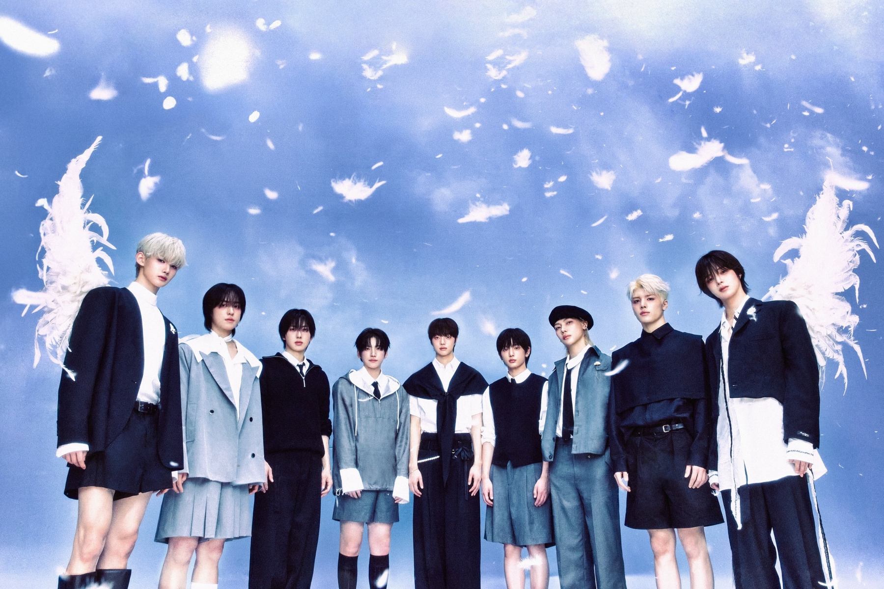 &TEAM’s Korean Debut Album “Back To Life” Sells Over 1 Million Copies In One Day