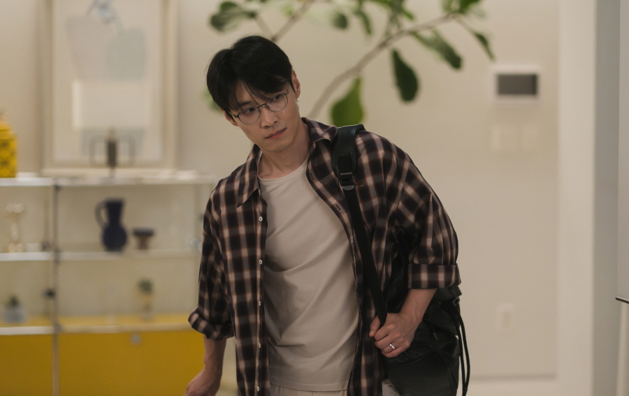 4 Reasons To Look Forward To Tonight’s Premiere Of “No Next Life”