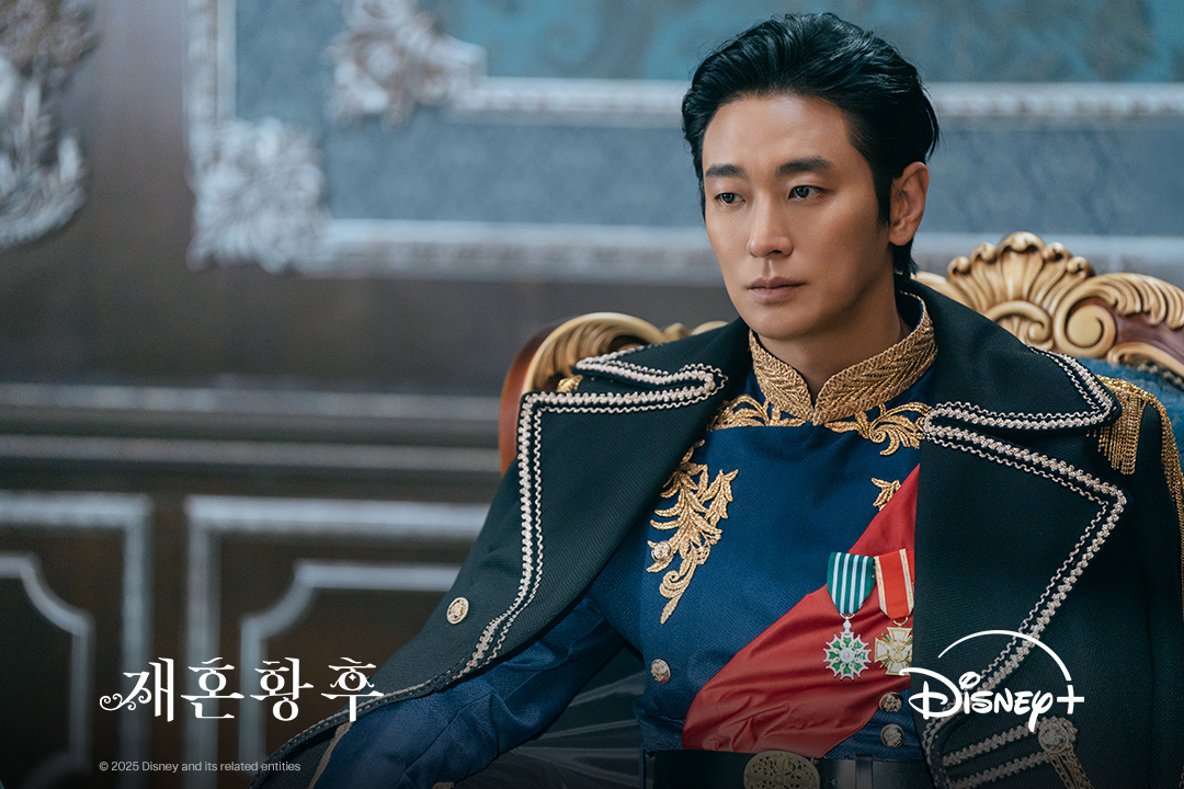 “The Remarried Empress” Production Team Apologizes For Controversy Over Ju Ji Hoon’s Costume