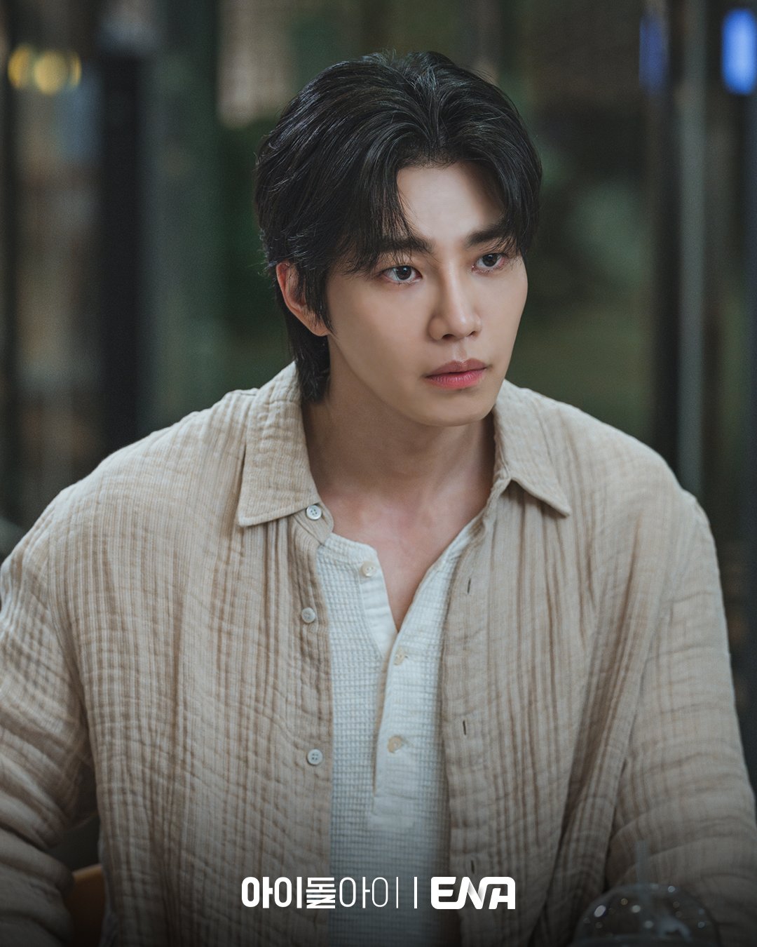 Sooyoung and Kim Jae Yeong in IDOL I