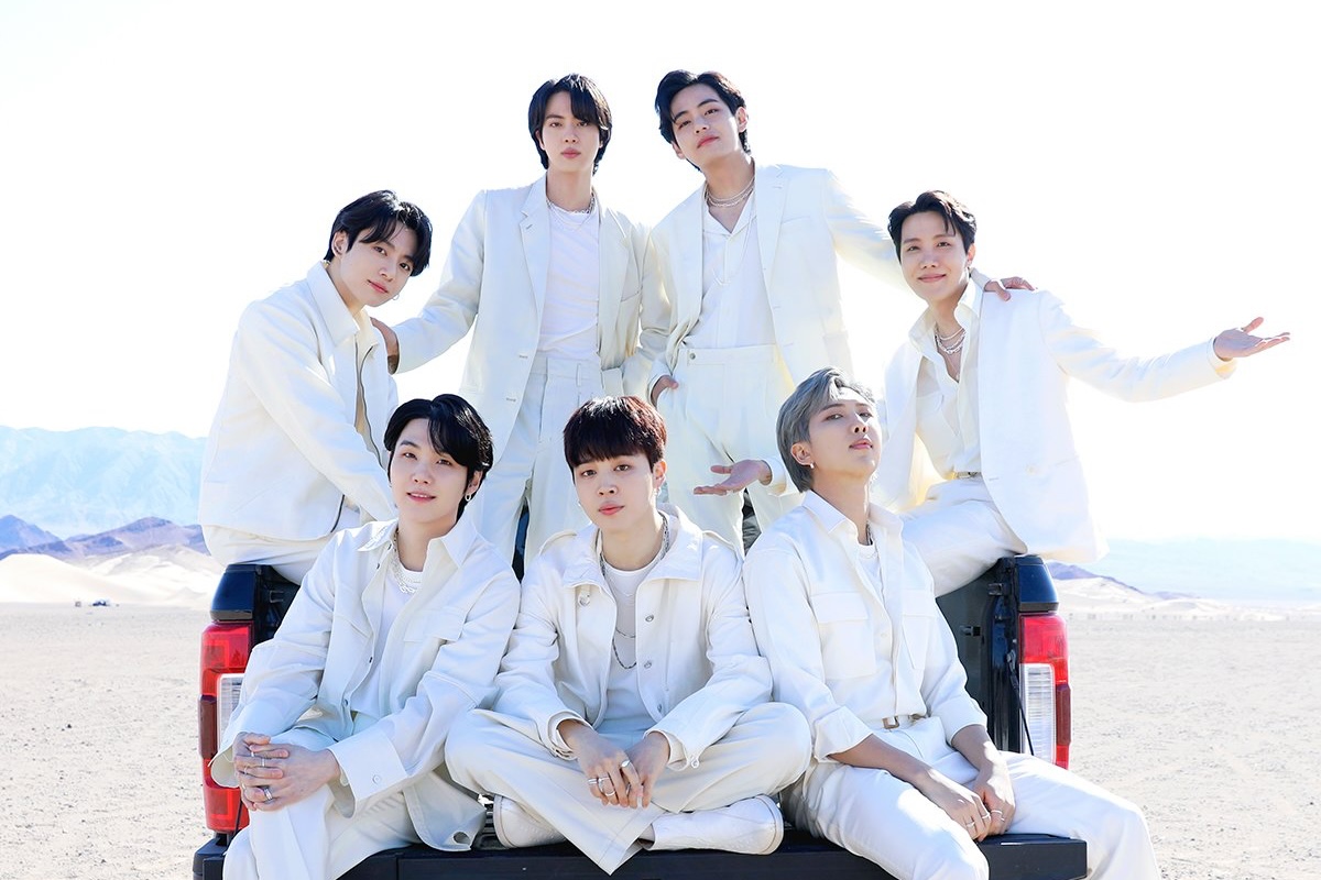 BTS Announces 5th Full Album “ARIRANG” + Reveals Physical Album Details