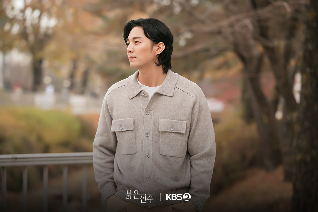 الممثل كانغ دا بين