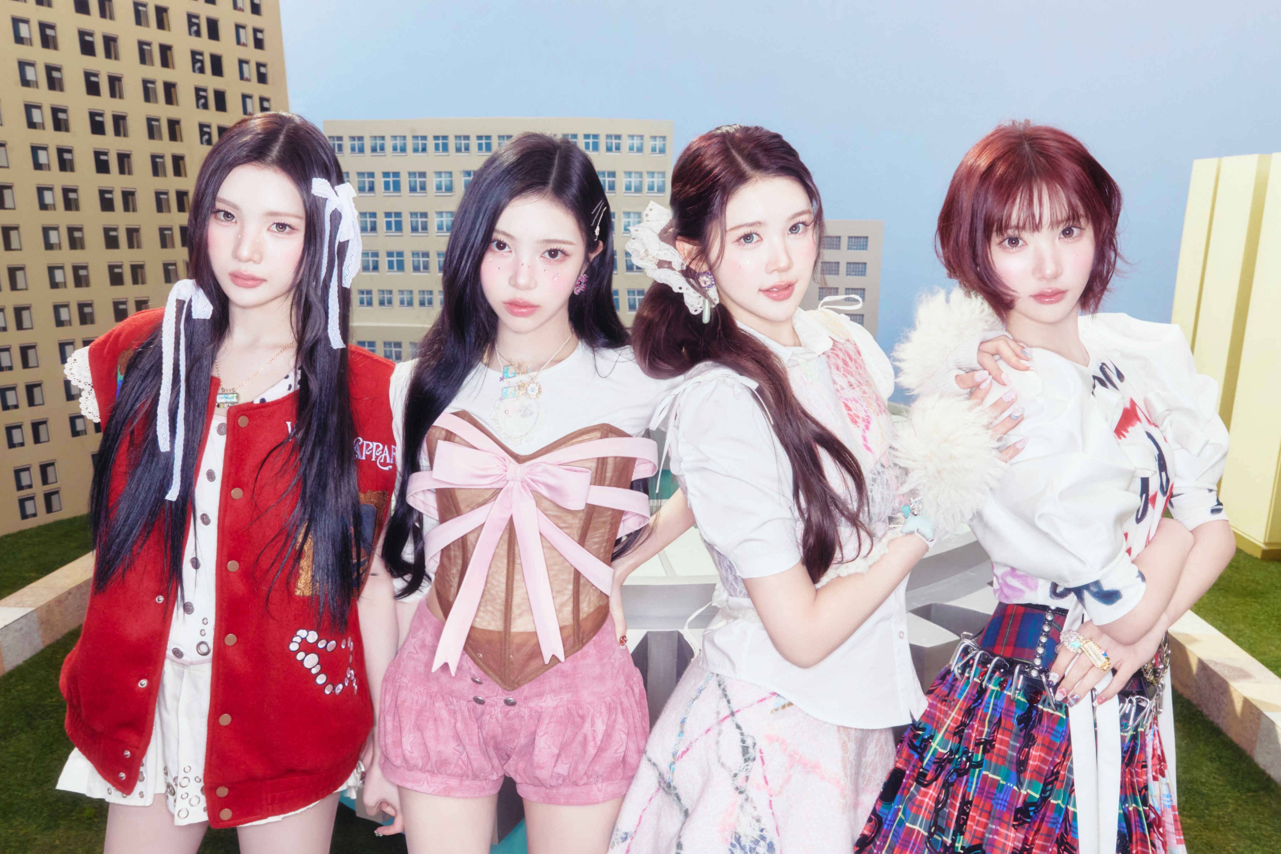 Watch Hearts2Hearts Plays By Their Own Rules In Fun RUDE Comeback Watch Hearts2Hearts Plays By Their Own Rules In Fun RUDE Comeback