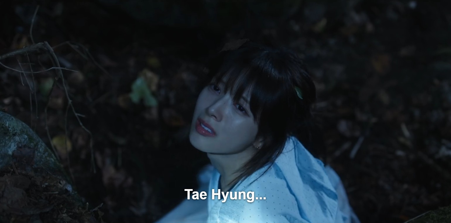 هيون جين تنتظر الإنقاذ في مسلسل عالمنا