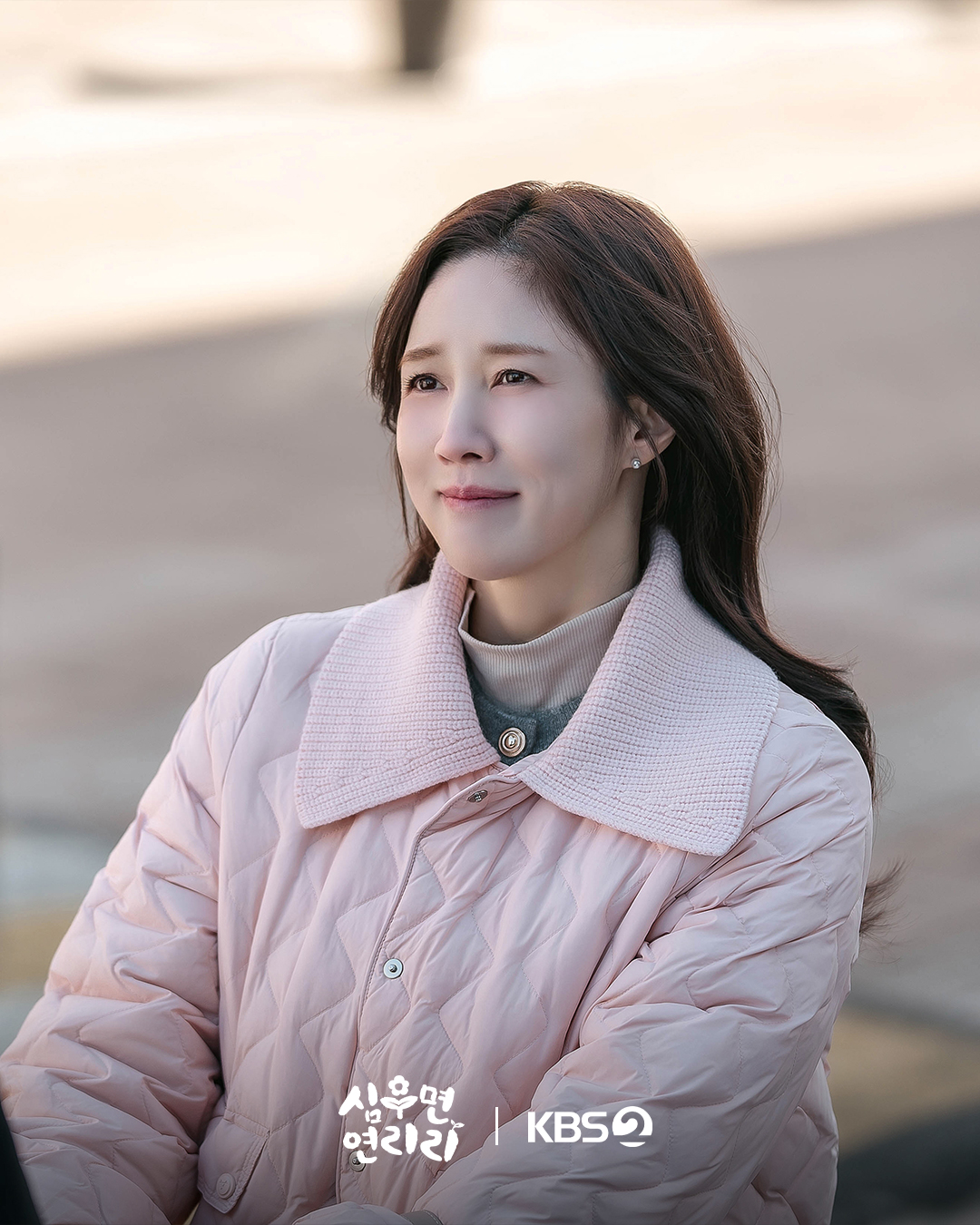 Lee Soo Kyung Is A Super Mom Adapting To Rural Life In New Drama “Cabbage Your Life”