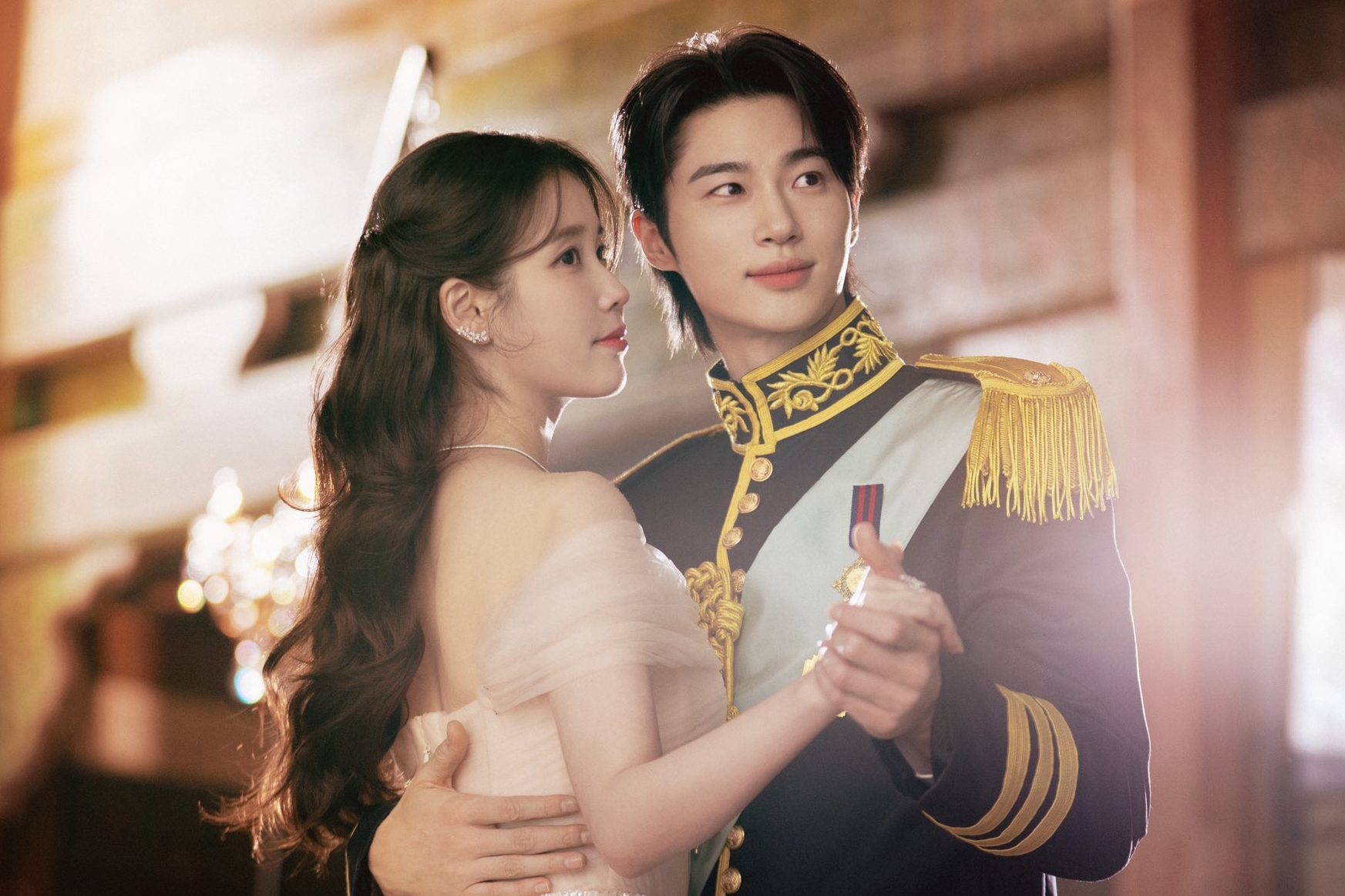 “Perfect Crown” Kicks Off On 3rd-Highest Premiere Ratings Of Any MBC Friday-Saturday Drama In History