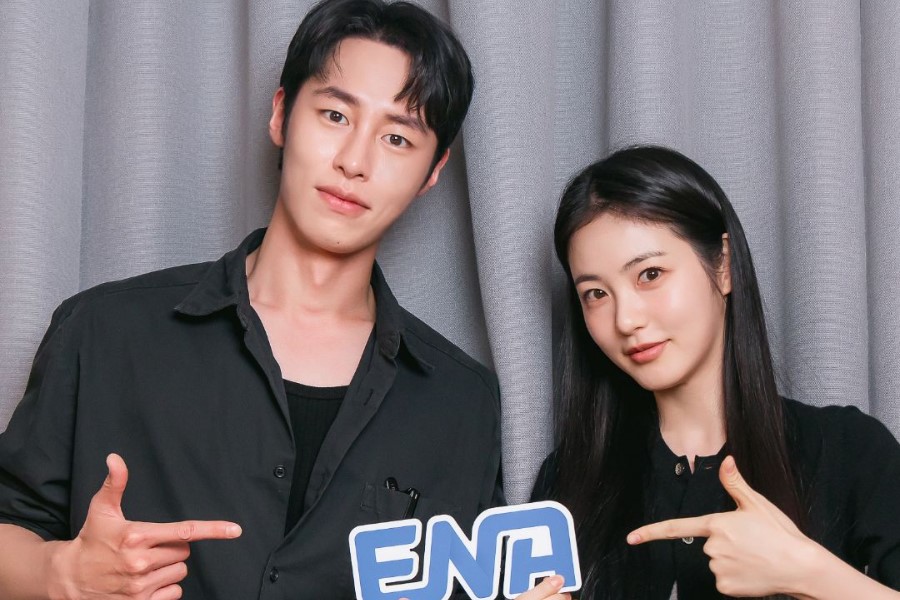 Watch: Lee Jae Wook And Shin Ye Eun’s New Drama “Doctor On The Edge” Announces Premiere Date With Sneak Peek Of Script Reading