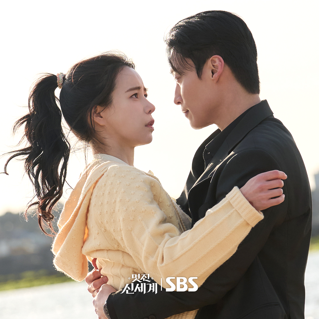 Lim Ji Yeon Is Flustered By Heo Nam Jun’s Bold Pursuit After Their Kiss In “My Royal Nemesis”