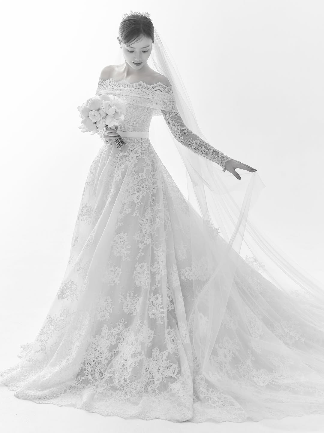 Gallery - Moon Chae Won Drops More Wedding Photos | Soompi - image 2