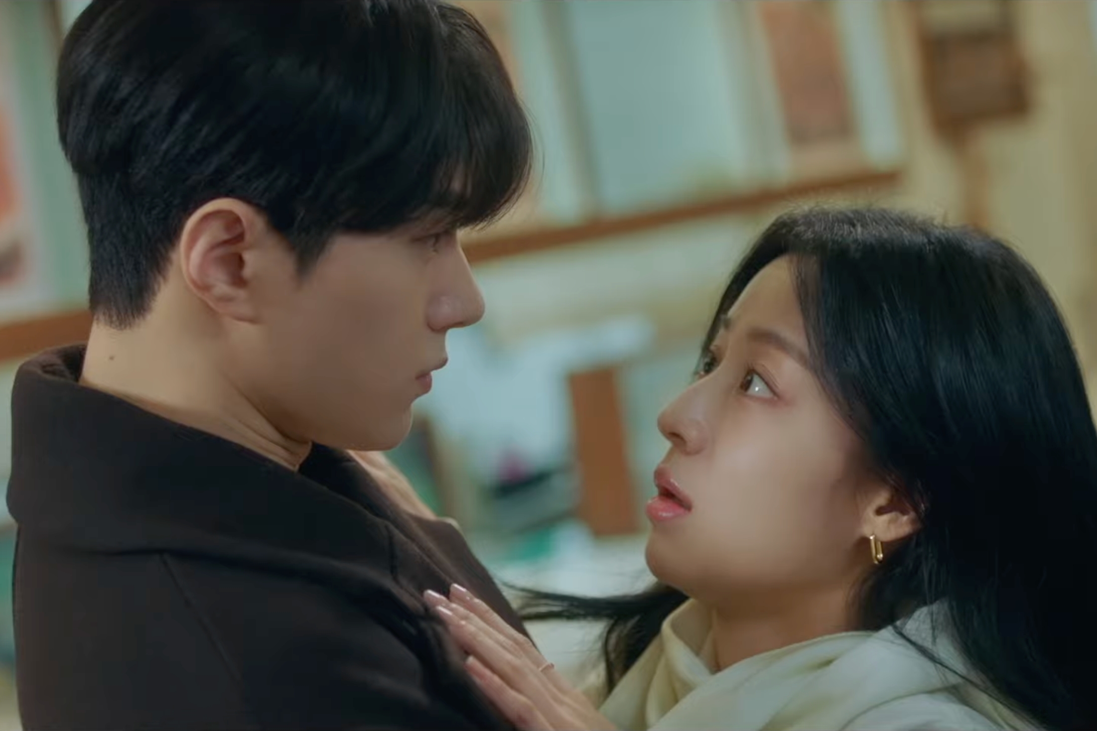 Watch: Kim Myung Soo And Kang Min Ah Start To Feel Each Other’s Emotions In “Love In Sync” Teaser