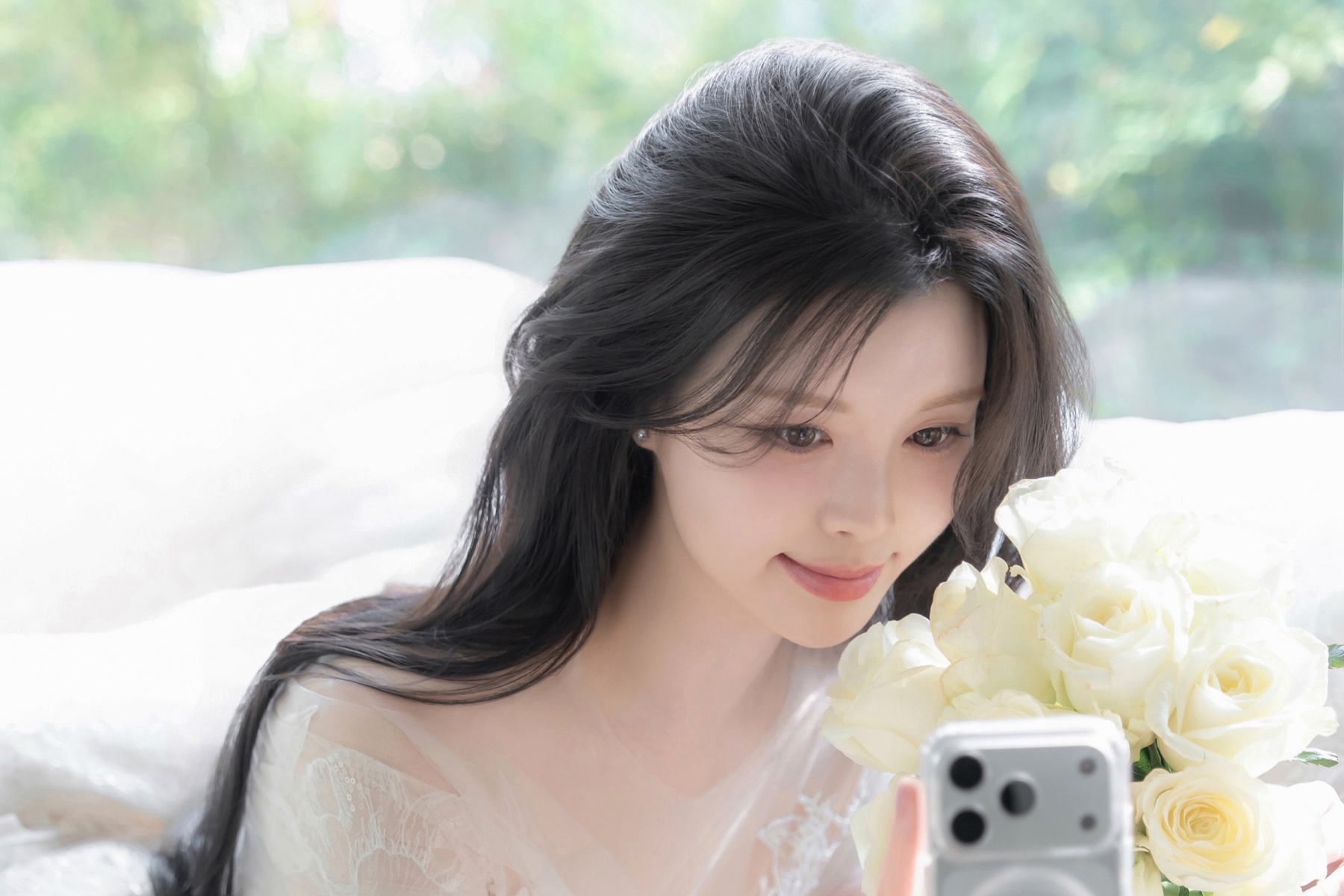 Former gugudan Member Jang So Jin (Soyee) Announces Marriage