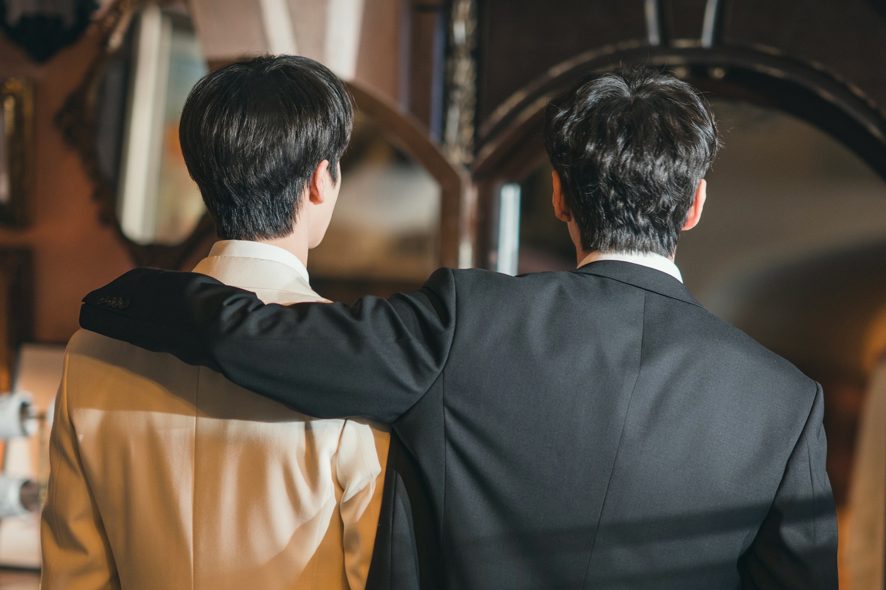 Song Kang And Lee Jun Young Take The Stage Together In “Four Hands, Two Sonatas”