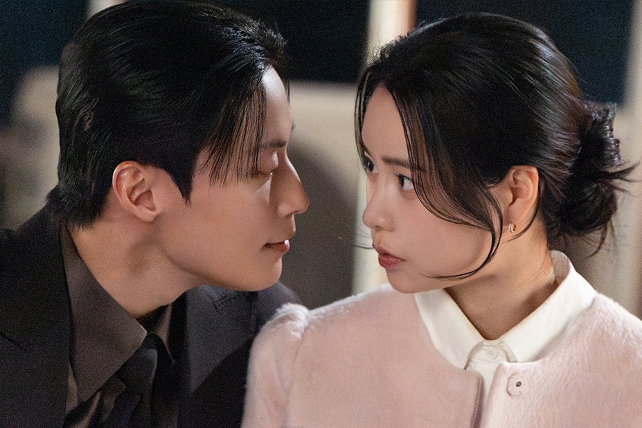 “My Royal Nemesis” And Its Stars Top Most Buzzworthy Drama And Actor Rankings In Final Week On Air