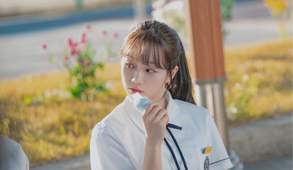 Hyeri Is A Struggling Reporter Who Once Dreamed Of Becoming A Film Director In New Drama “Dream To You”