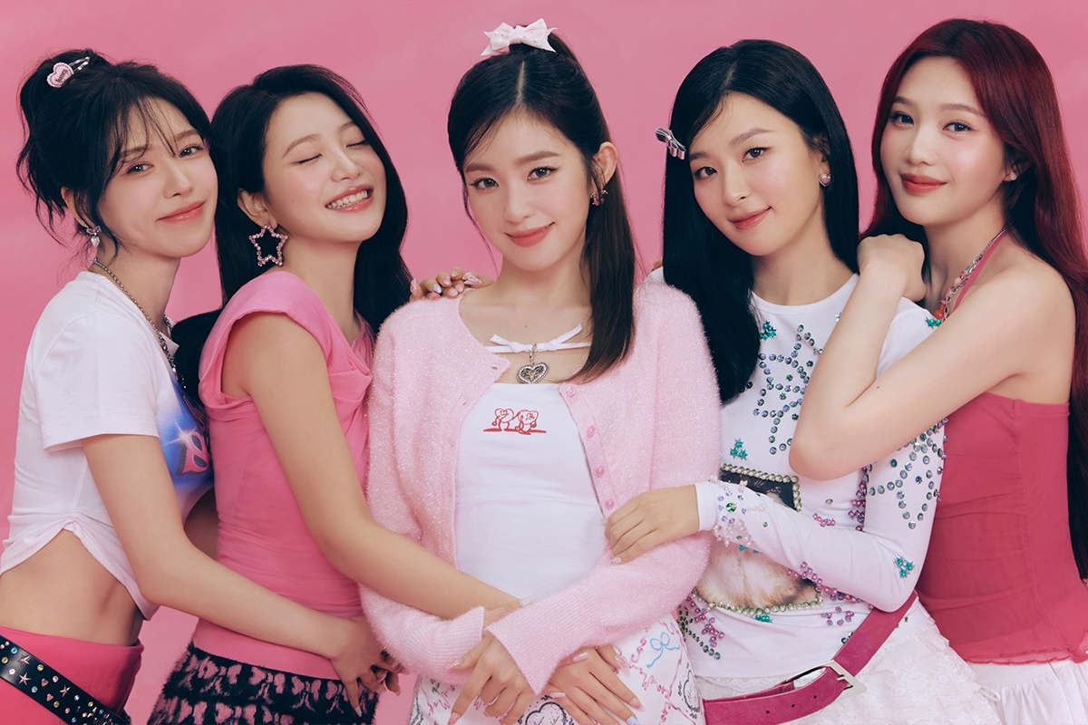 Watch: Red Velvet Announces Comeback Date With 1st Teaser For “Velvet Summer”