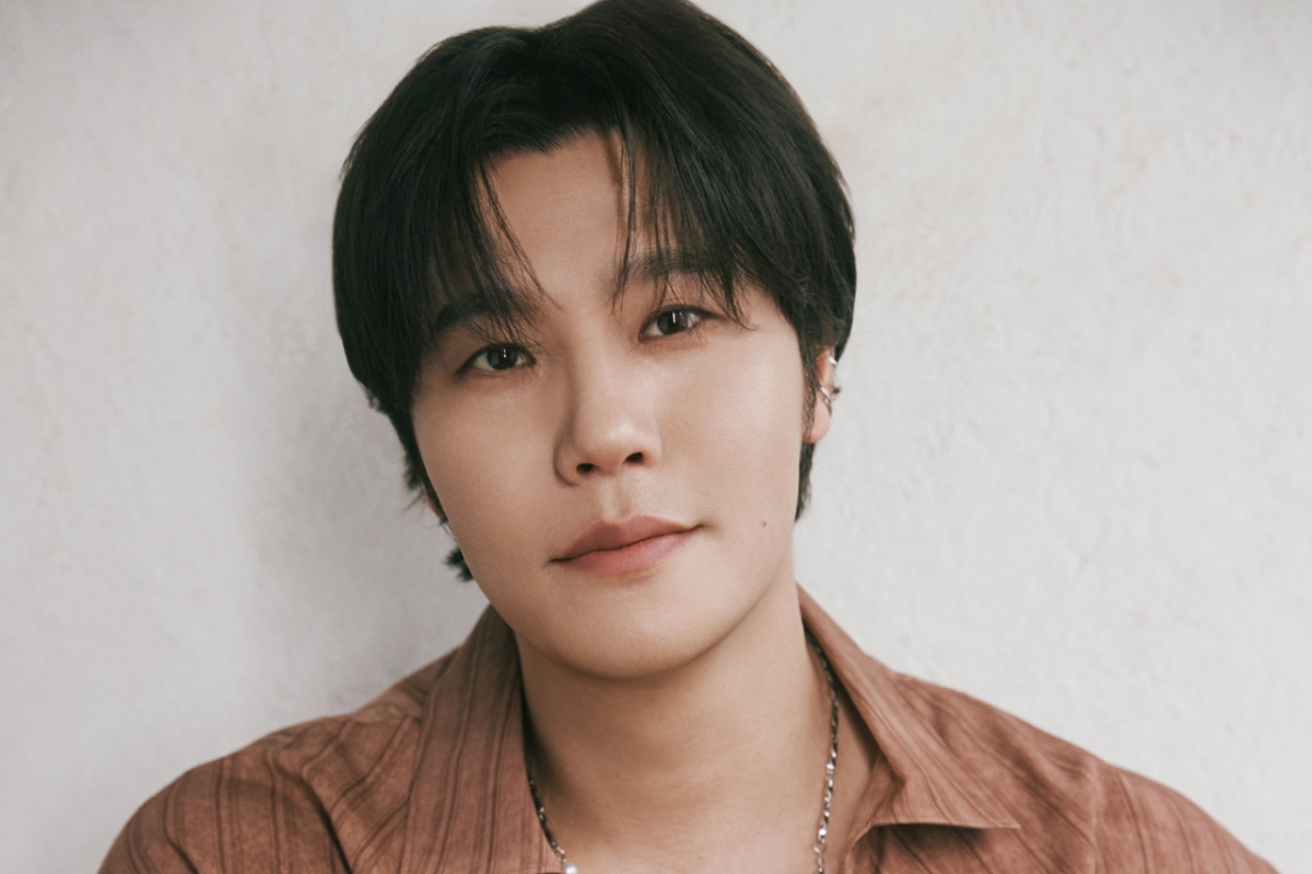 Lee Hyun Renews Contract With BIGHIT MUSIC