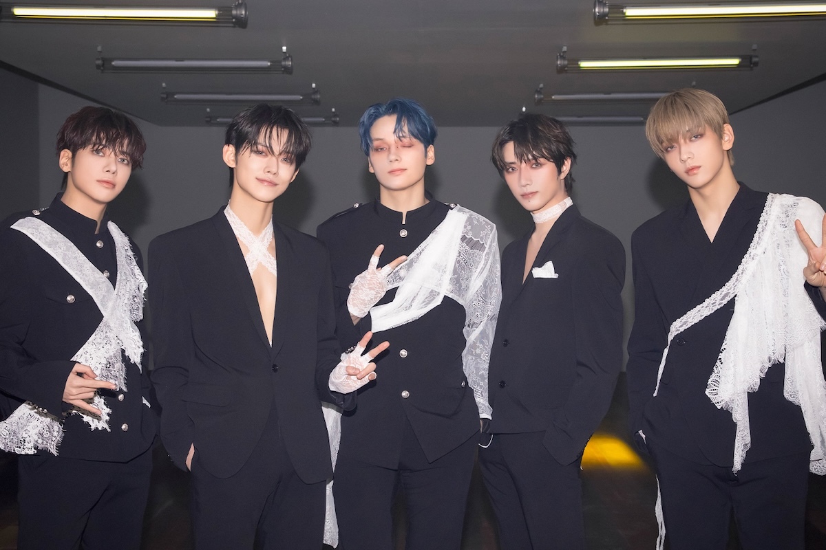 TXT’s “Deja Vu” Becomes Their 10th MV To Surpass 100 Million Views