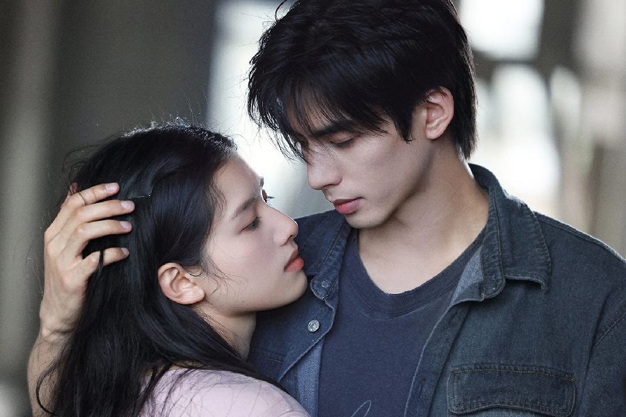 First Impressions: Song Wei Long And Zhang Jing Yi Shine In Bittersweet Romance “Love For You”