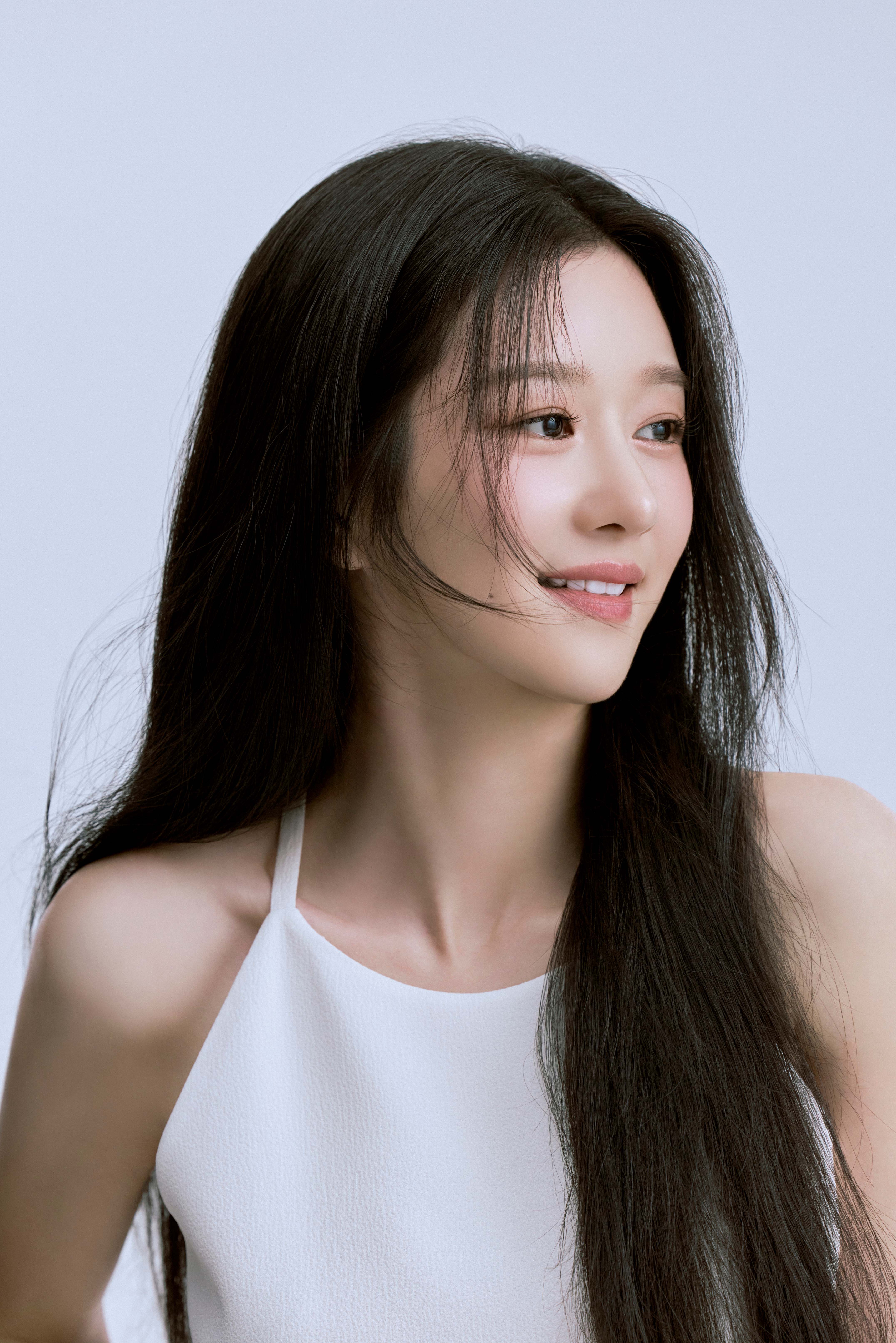 Seo Yea Ji Signs With New Agency