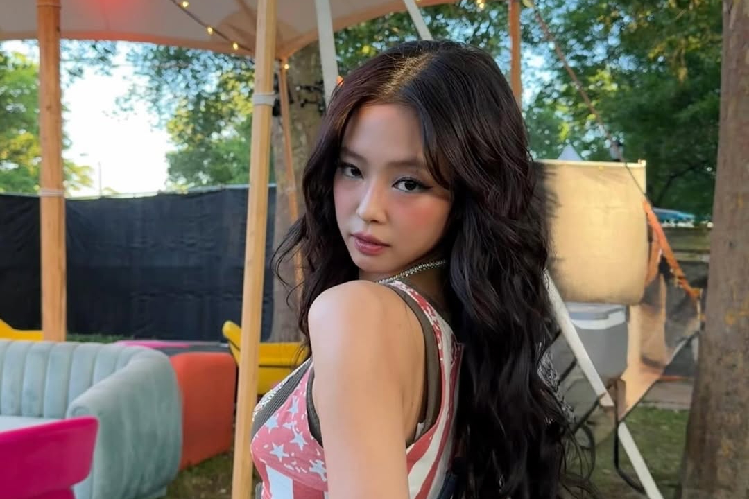 BLACKPINK’s Jennie Drops Teaser For “Less Than A LOVER”