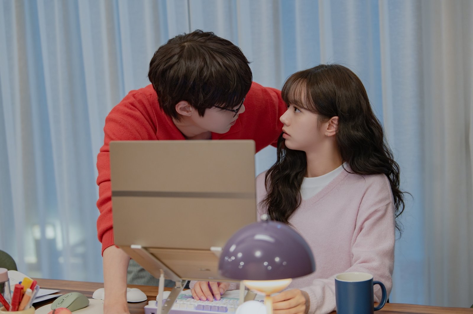 Hwang In Youp And Hyeri Get Distractingly Close While Working Together In “Dream To You”插图2 Hwang In Youp And Hyeri Get Distractingly Close While Working Together In “Dream To You”插图2