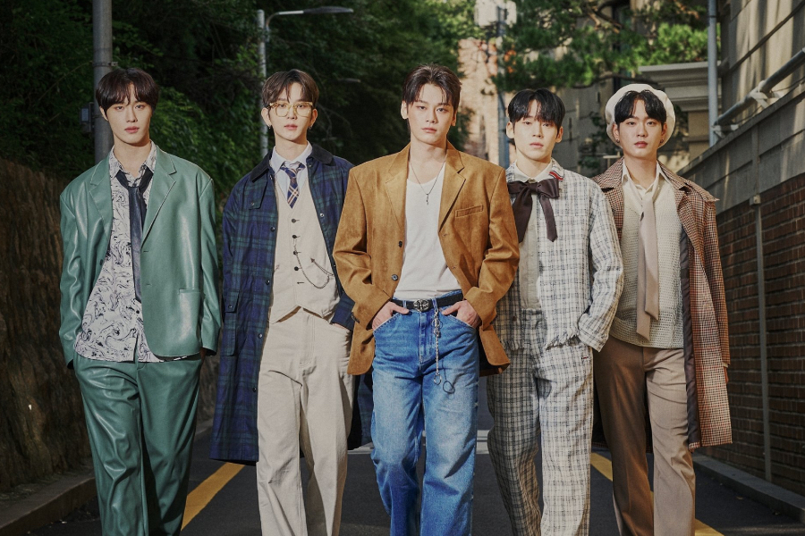 Cha Woo Min, CIX’s Hyunsuk, EPEX’s Baekseung, And More Transform Into Fictional Idol Group In “My Bias, My Boss”