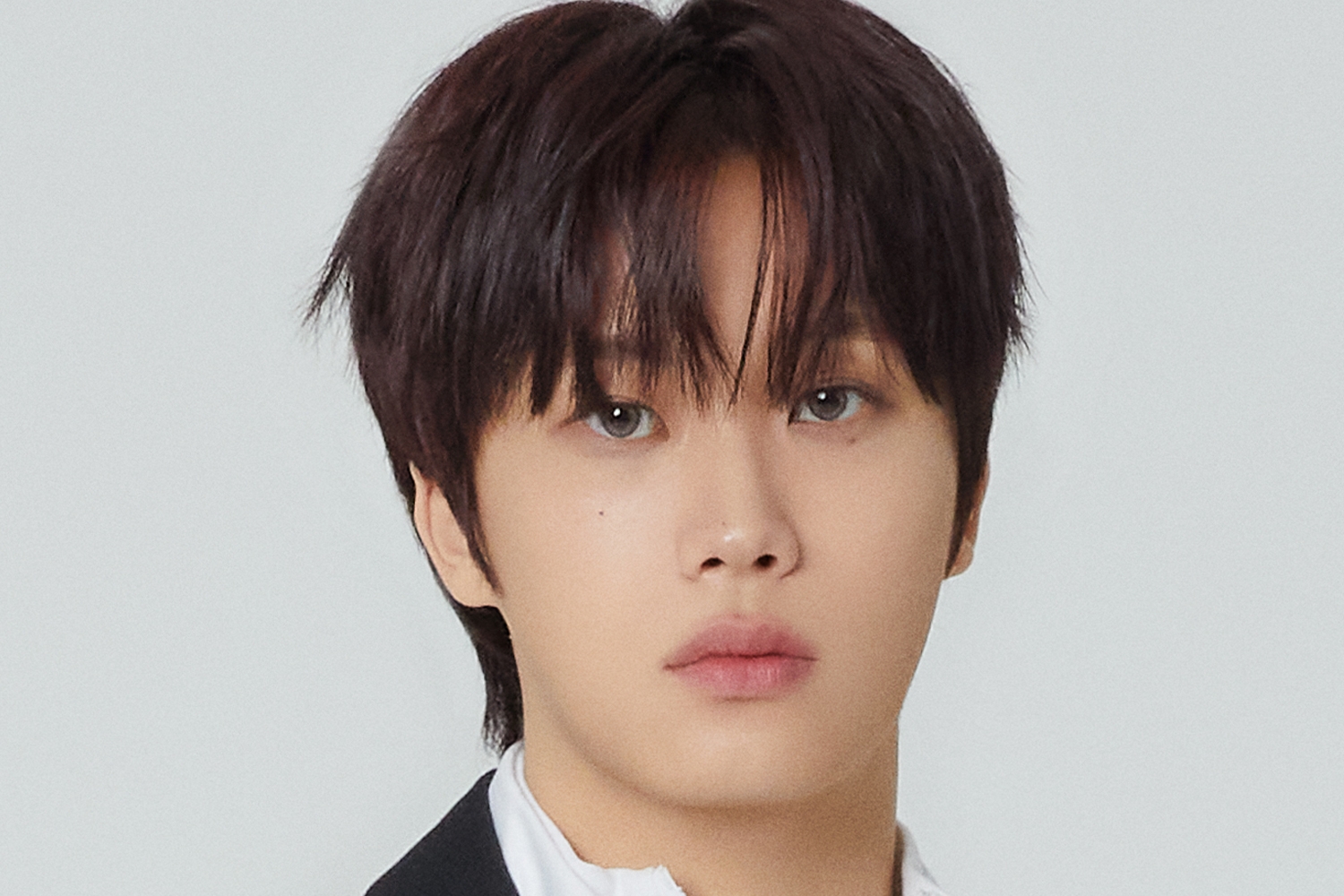 Dragon Pony’s Pyun Sunghyun To Go On Hiatus; Band To Promote As 3-Member Group For Time Being