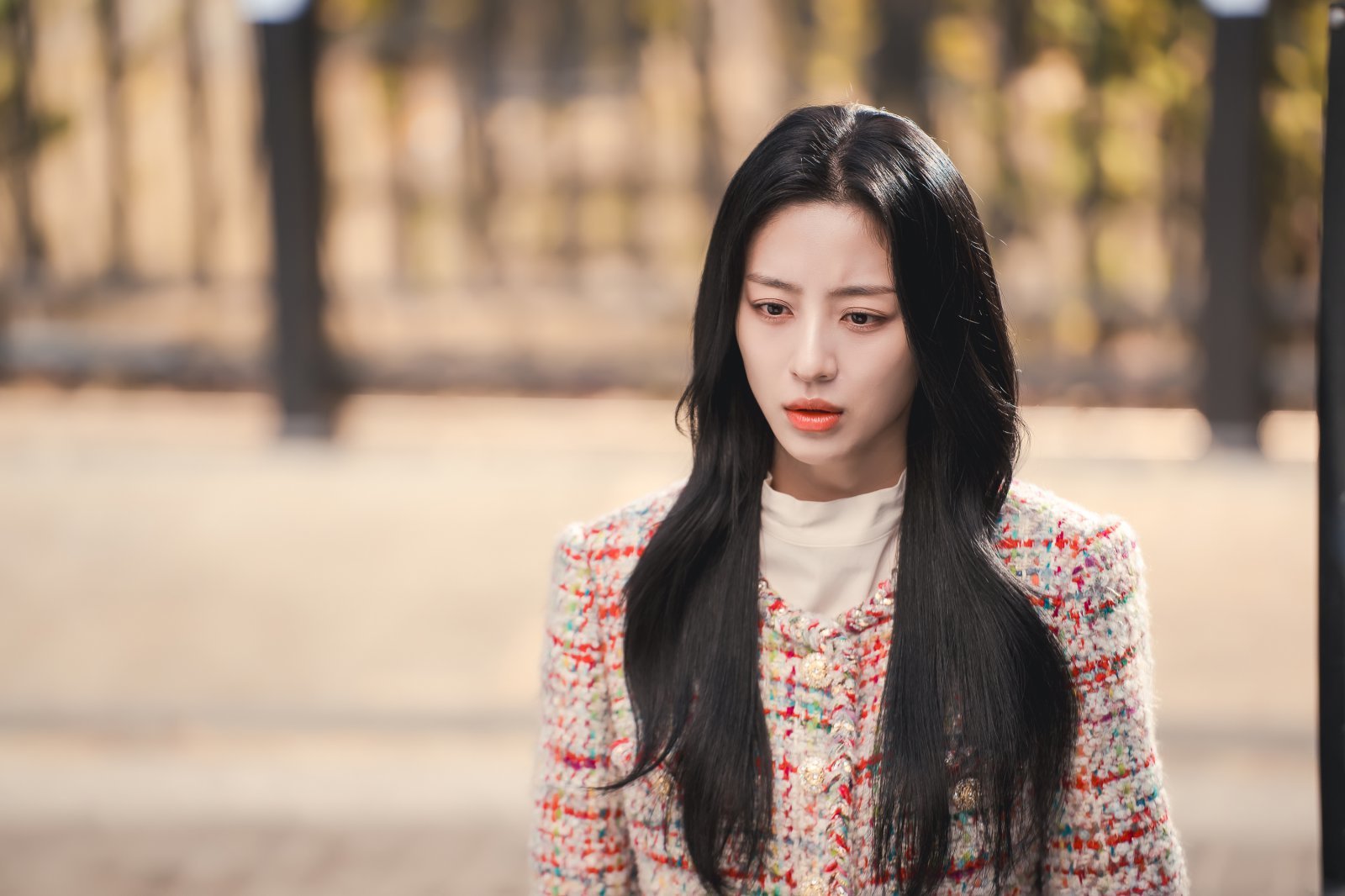 Kim Myung Soo’s Sudden Disappearance Plunges Kang Min Ah Into Despair On “Love In Sync”插图1 Kim Myung Soo’s Sudden Disappearance Plunges Kang Min Ah Into Despair On “Love In Sync”插图1