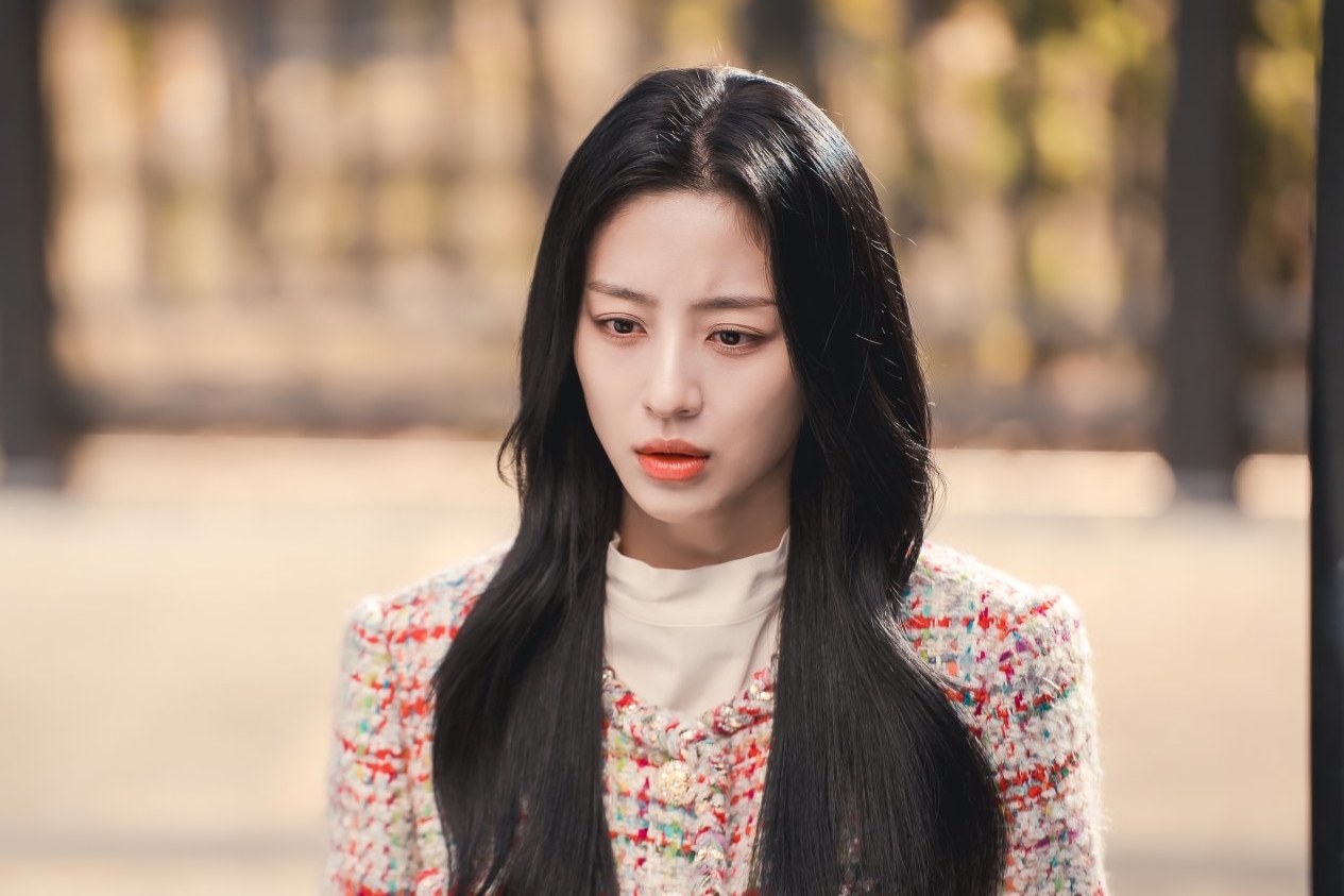 Kim Myung Soo’s Sudden Disappearance Plunges Kang Min Ah Into Despair On “Love In Sync”