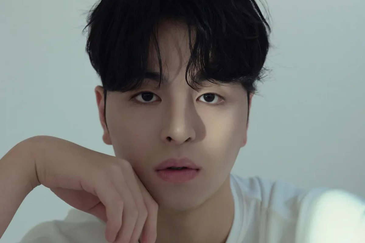 iKON’s Junhoe Announces Military Enlistment Date