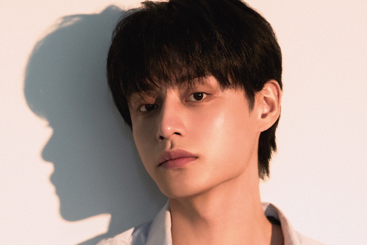 ZEROBASEONE’s Kim Ji Woong To Partially Sit Out Group Activities Due To Scheduling Conflicts