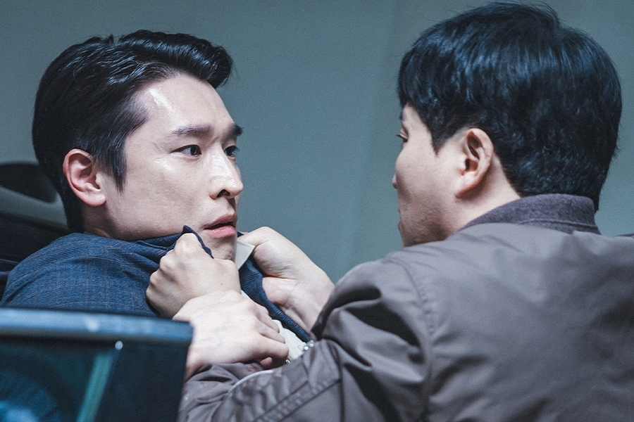 Kim Dae Myeung Grabs Woo Ji Hyun By The Collar In Tense Confrontation On “the Husband”