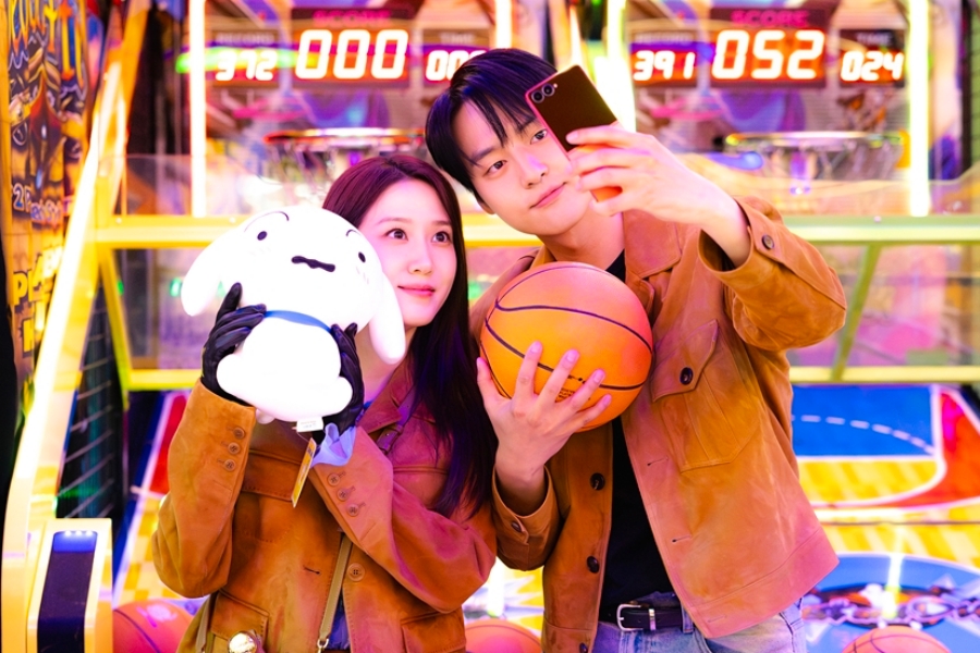 Park Eun Bin And Yang Se Jong Go On Fake Dates That Seem Awfully Real In “Spooky In Love”