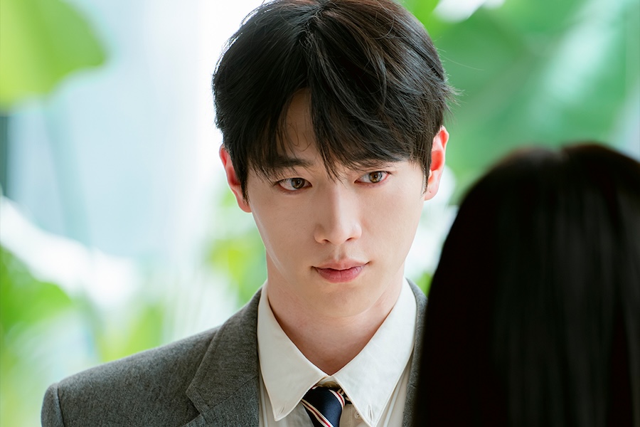 Seo Kang Jun Is The Ideal Boyfriend In “A Love Other Than Yours”