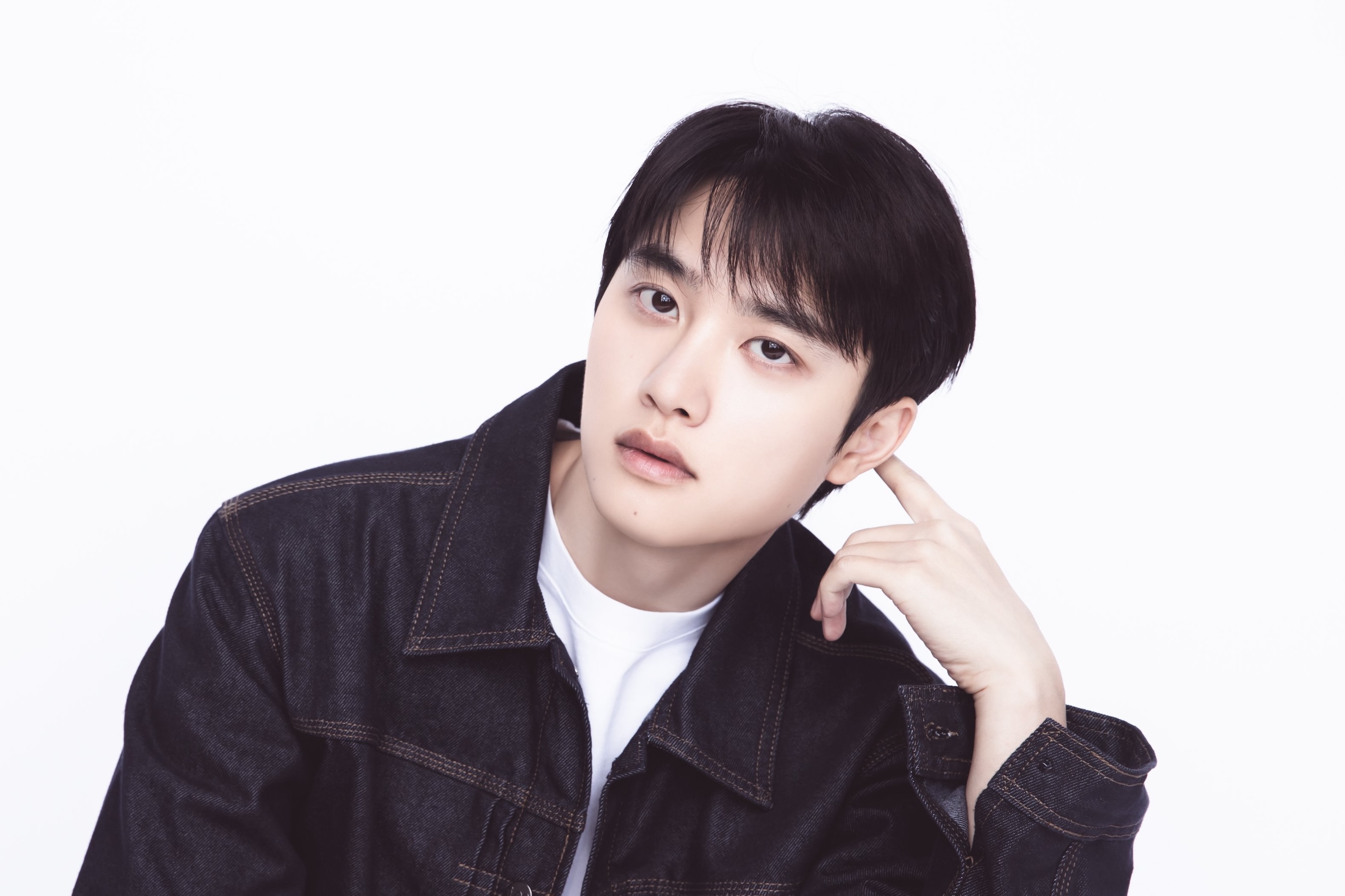 Doh Kyung Soo Announces Stops For 2026-27 Concert Tour “DAY OFF”