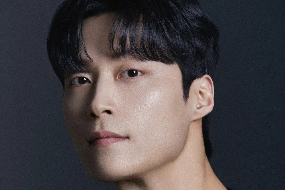 Heo Nam Jun In Talks To Star In New Drama Based On Webtoon