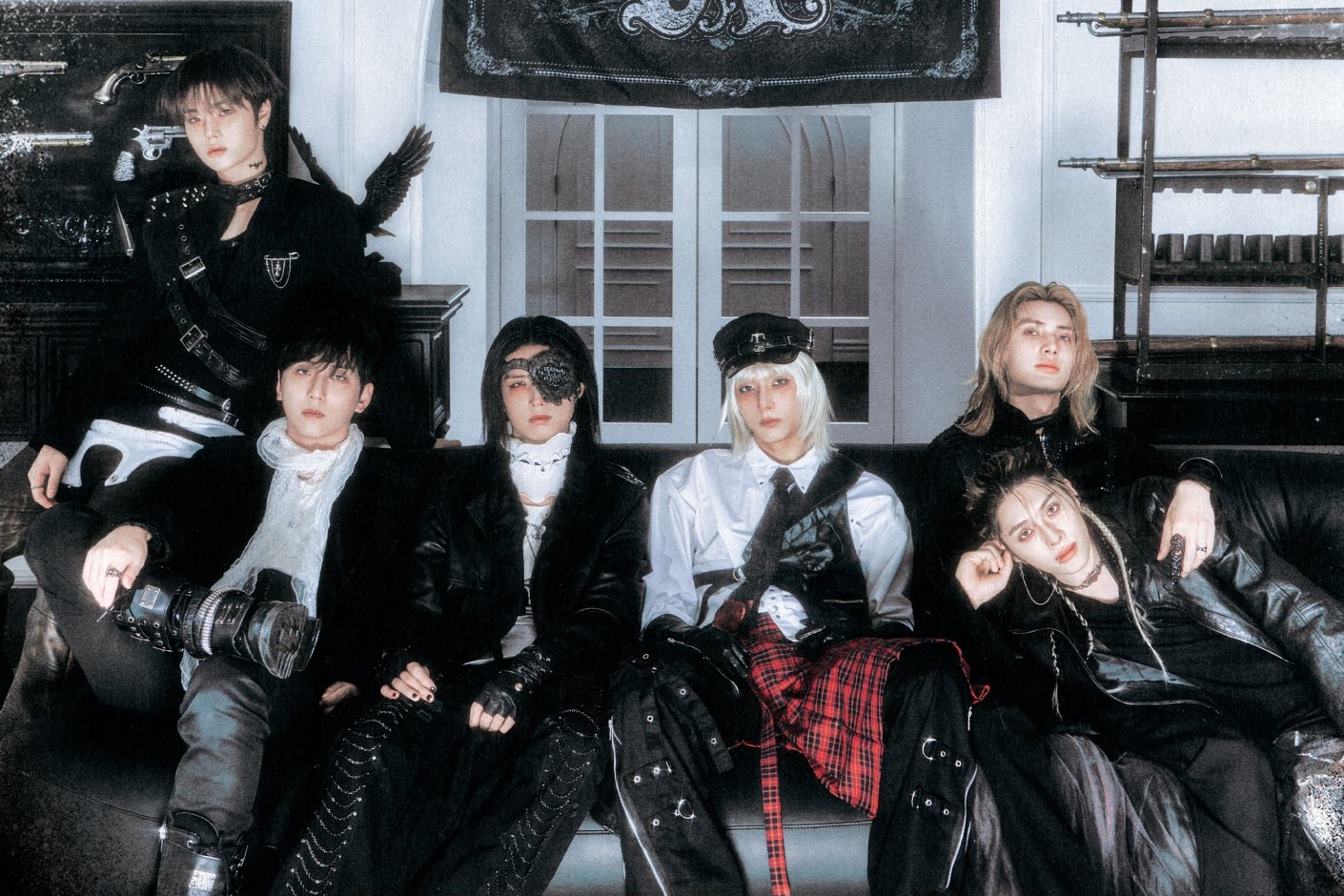 Xdinary Heroes Cancels Upcoming Fan Meeting “THE X-TOWN” Following Gun-il’s Departure