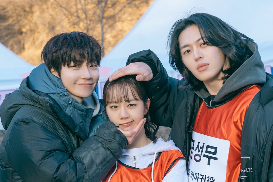 Hwang In Youp, Hyeri, Lee Joo Ahn, And More Share Adorable Behind-the-scenes Photos On Set Of “dream To You”