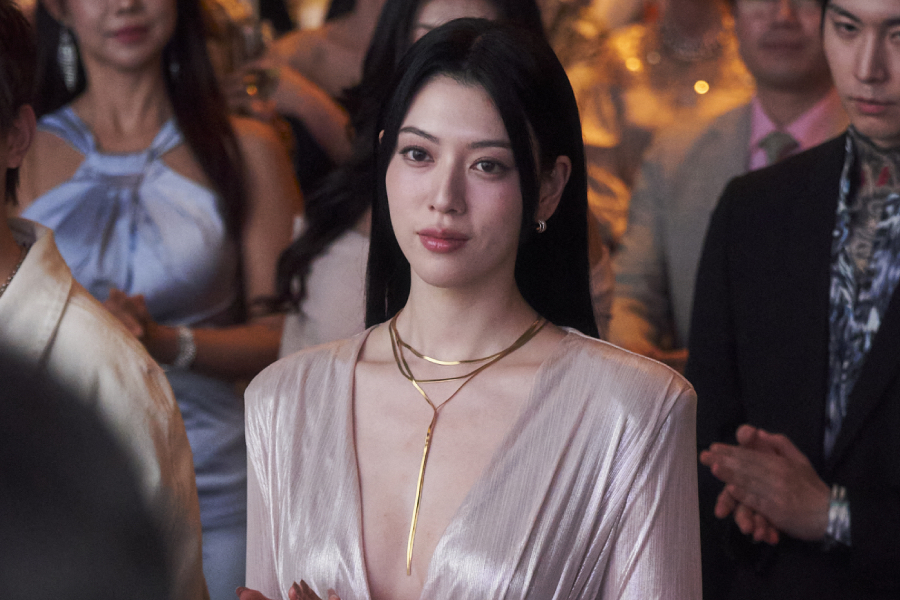 Ayaka Miyoshi Sees Through Every Move In Byun Yo Han And Roh Jae Won’s High-Stakes Game In “Tazza 4”