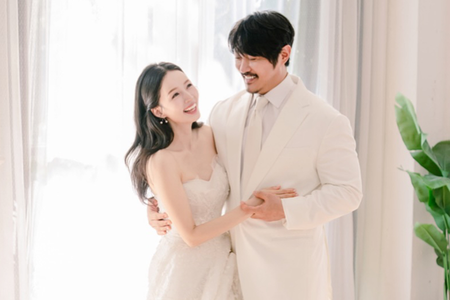 Kcm And Wife Share Beautiful Wedding Photos