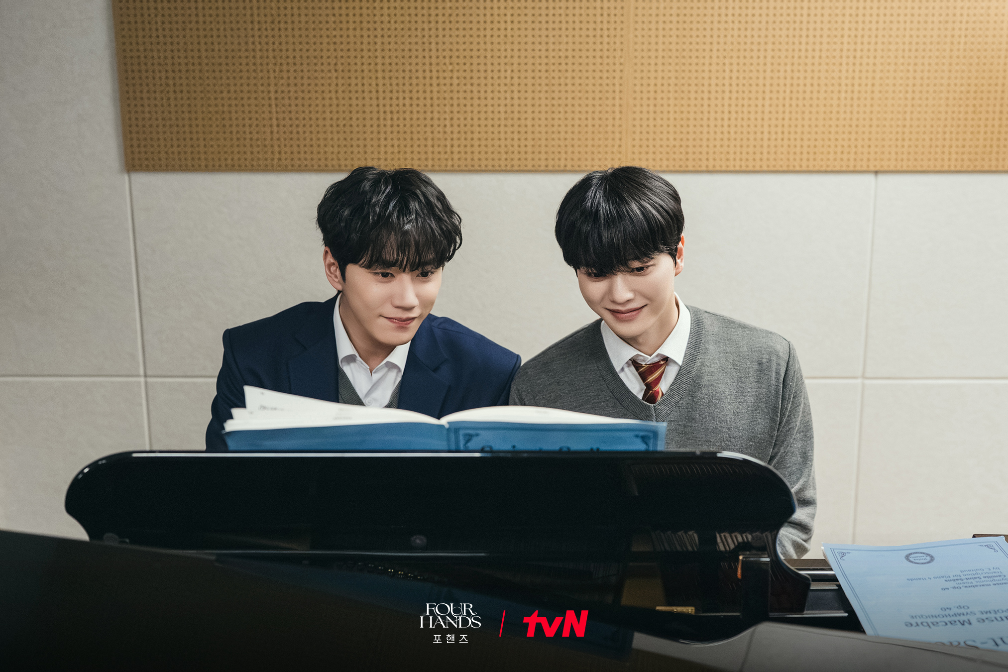 Song Kang And Lee Jun Young Get Closer After Becoming Duet Partners In “Four Hands, Two Sonatas”
