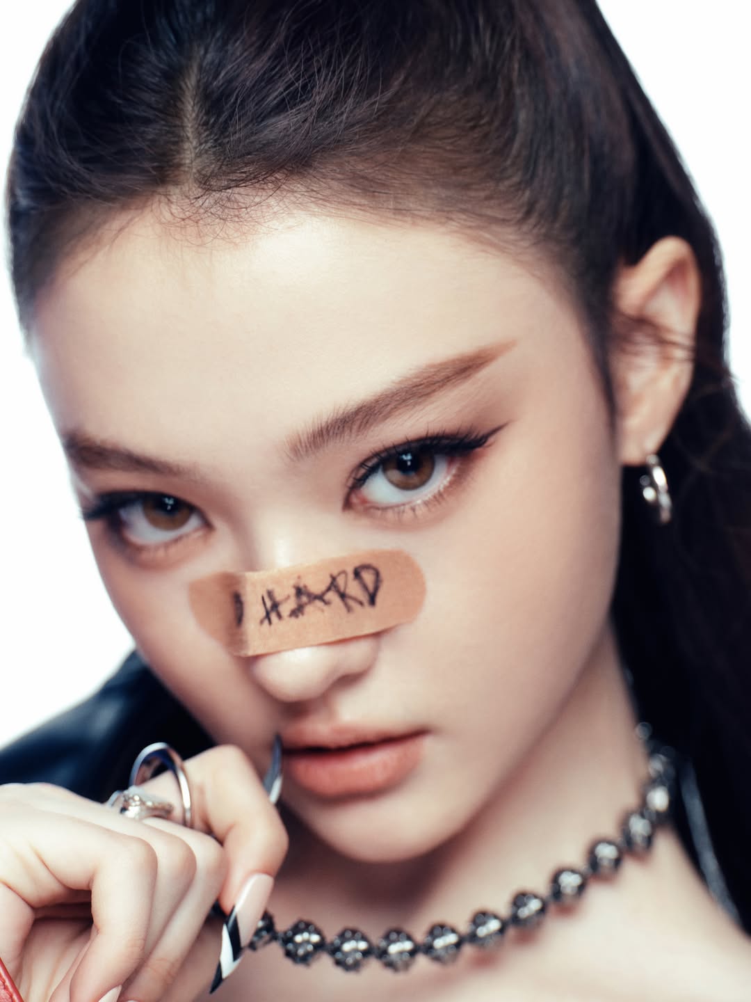 Update: MEOVV Poses In Teasers For Single Album “GO HARD”插图8